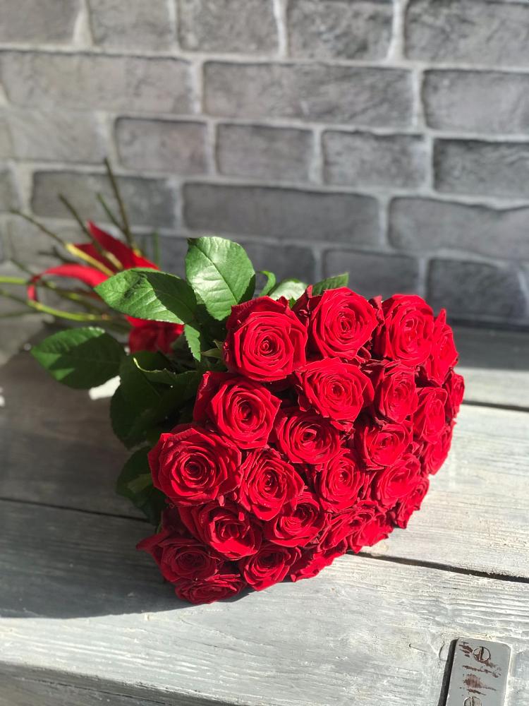 Букет Красные розы Фридом в Боковской