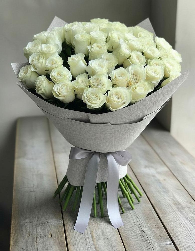 Букет 35 Белых роз в Боковской