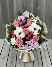 Букет цветов из:  Альстромерии, Гвоздики, Розы и Хризантемы в Боковской