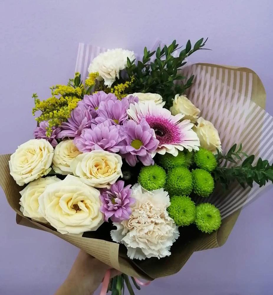 Букет цветов из: Хризантемы, Розы, Гвоздики и Герберы в Боковской