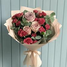 Букет цветов из:  Гвоздики и Розы в Боковской