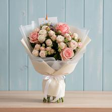 Букет цветов из:  Розы в Боковской